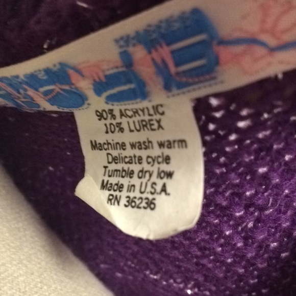 SOLD VTG ‘80s Purple and Silver Metallic Sweater - Picture 5 of 5